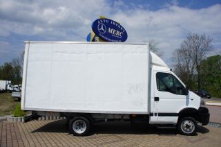 Renault Mascott
